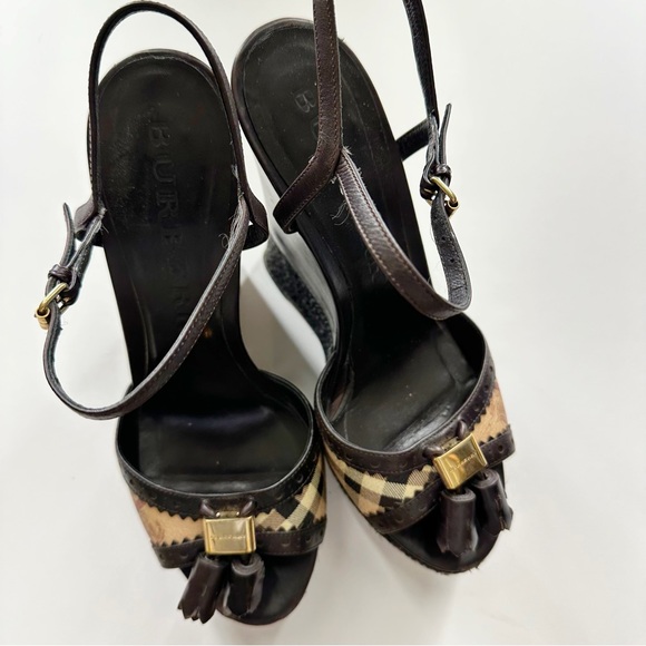 Burberry  Nova Check Tassel Wedges Dark Brown ladies Size 8 - Picture 2 of 11